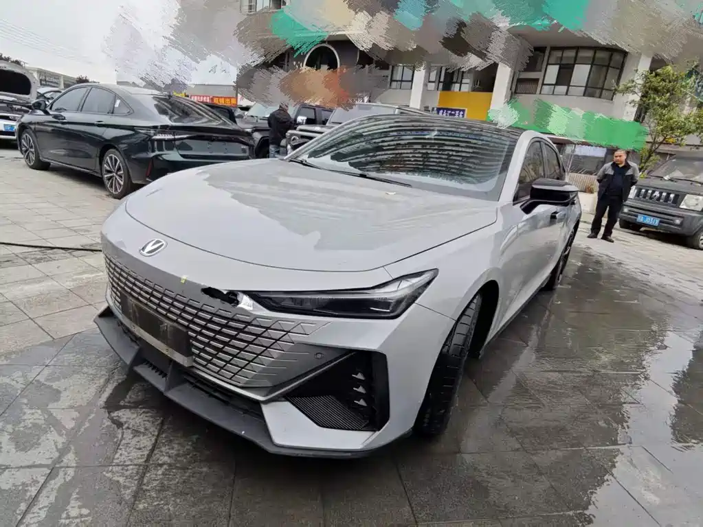 Changan UNI-V 2022