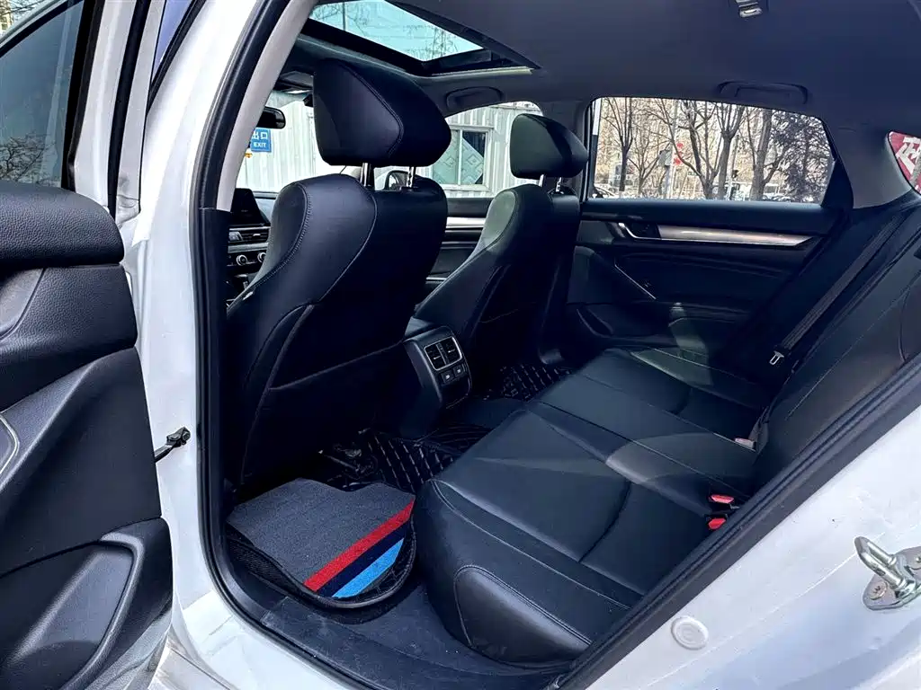 Honda Accord 2023