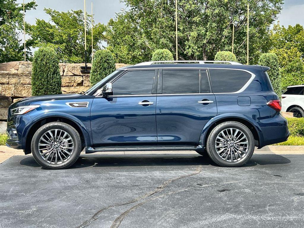 Infiniti QX80 2023