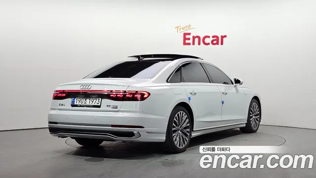 Audi A8 2023