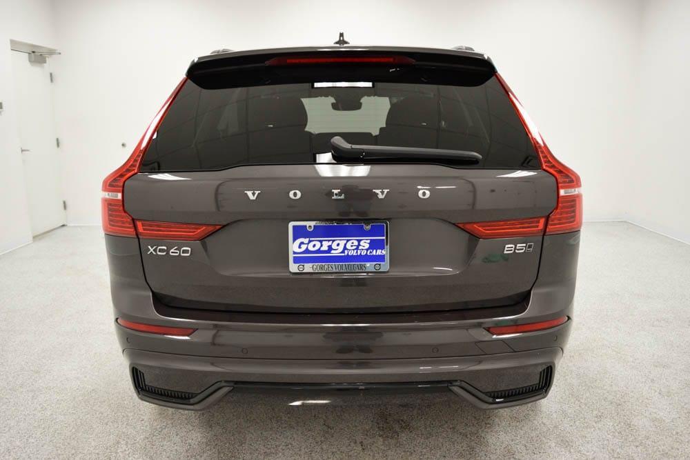 Volvo XC60 2025