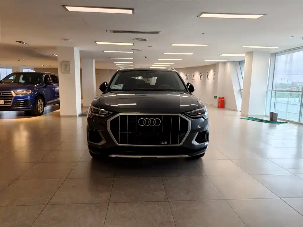 Audi Q3 2021