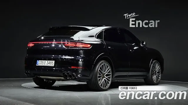 Porsche Cayenne 2021