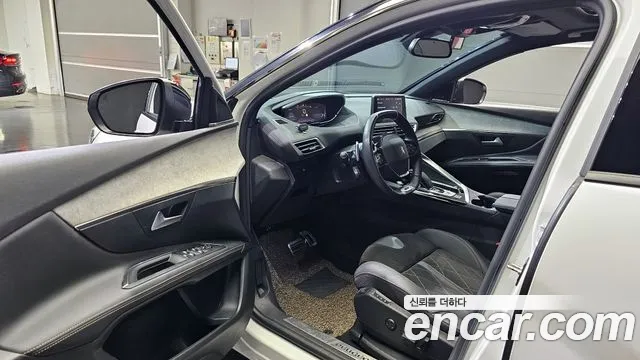 Peugeot 3008 2021