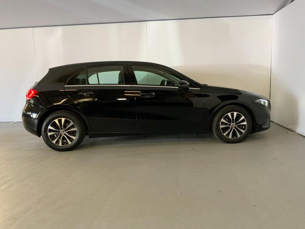 Mercedes-Benz A 180 2022