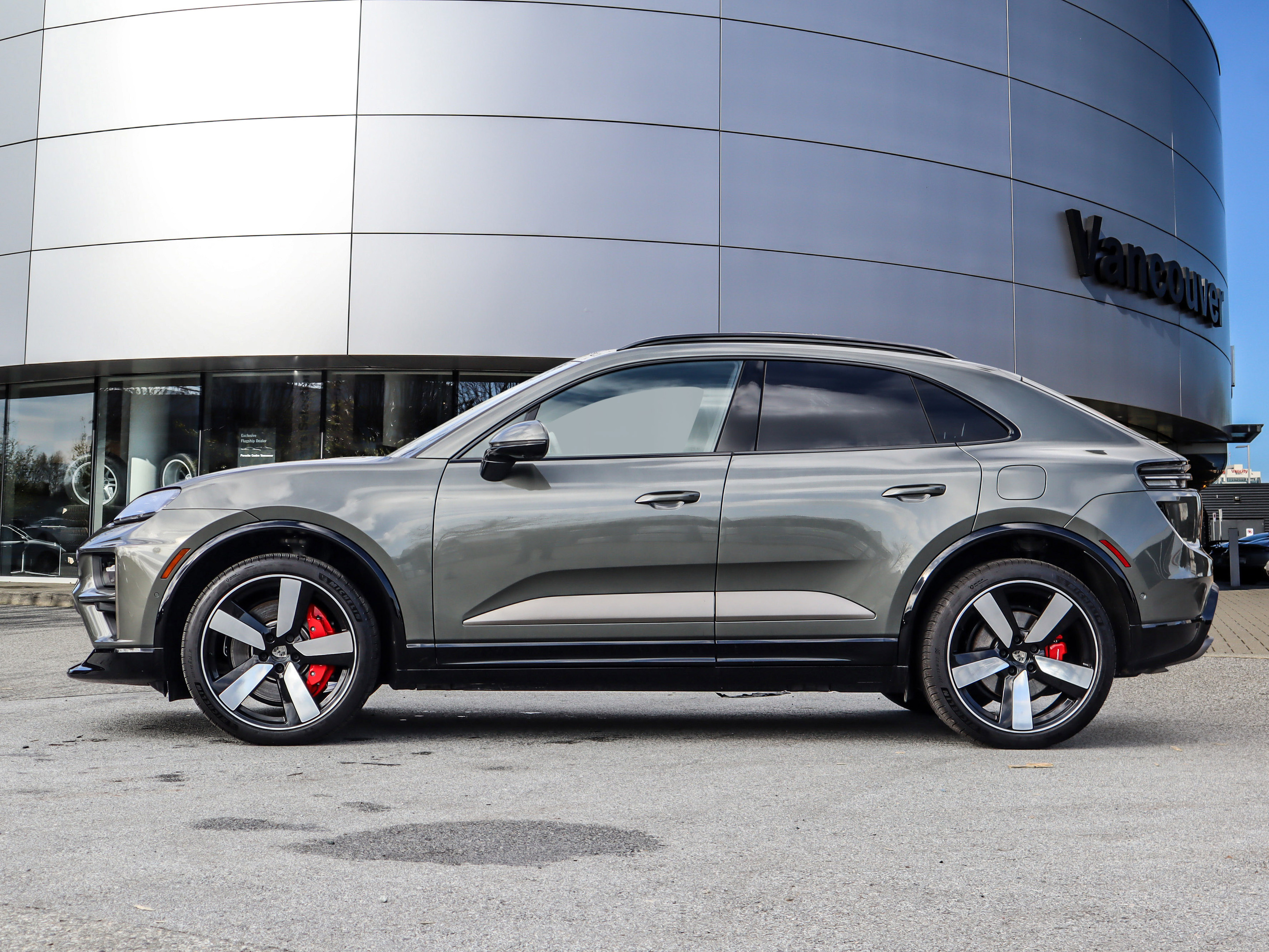 Porsche Macan 2024