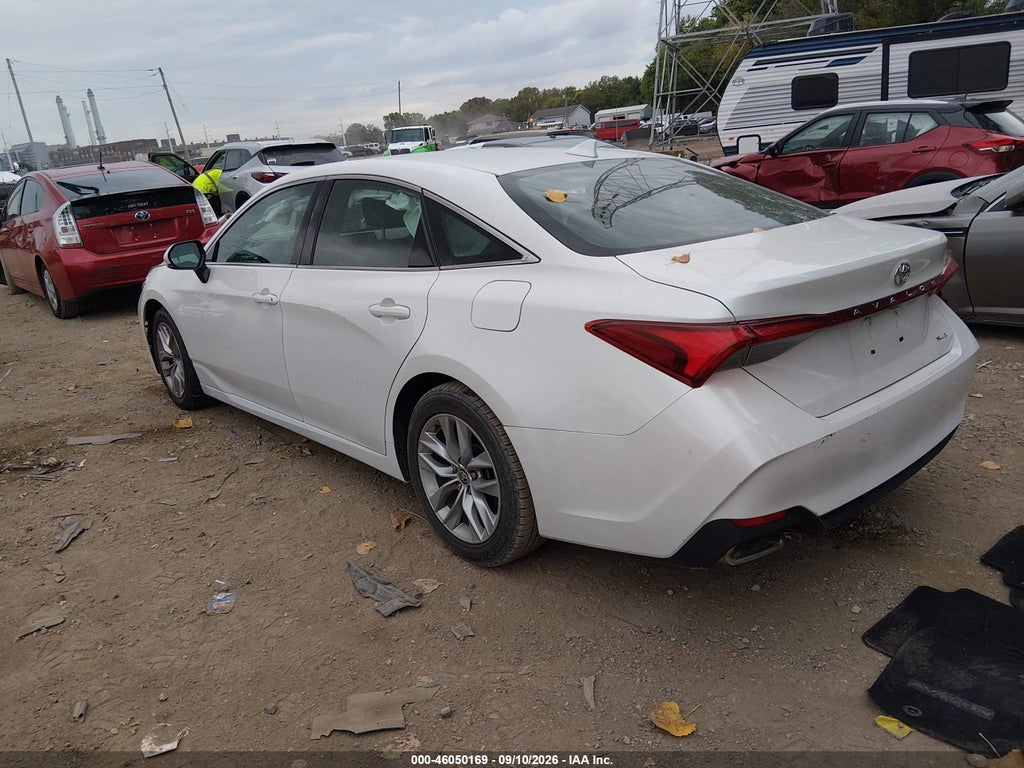 Toyota Avalon 2021