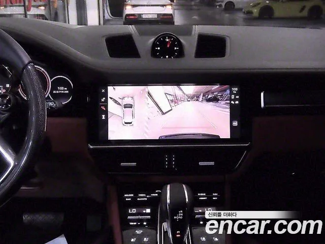 Porsche Cayenne 2022