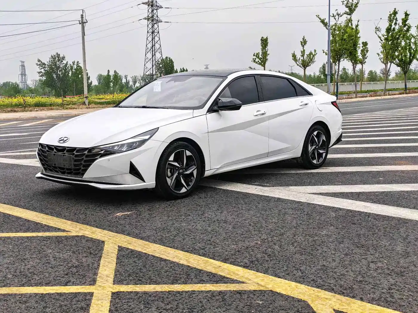 Hyundai Elantra 2021