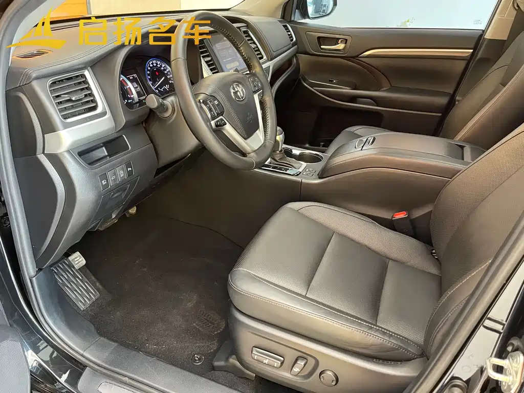 Toyota Highlander 2022