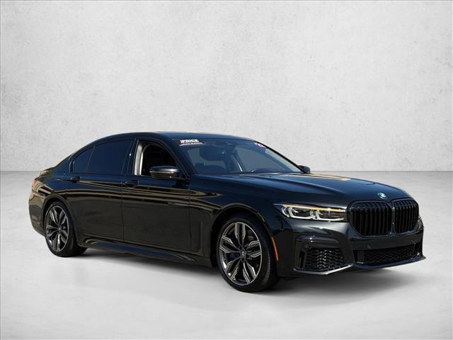 BMW M760 2022