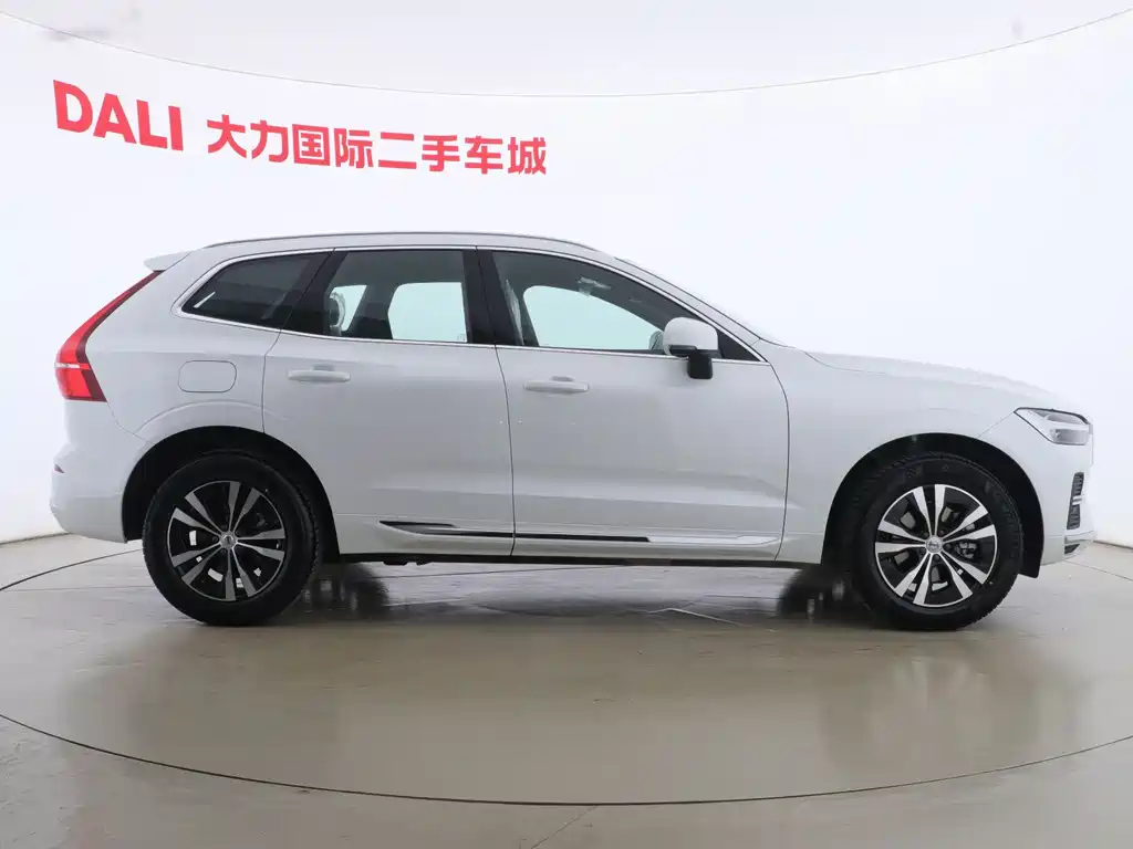 Volvo XC60 2024