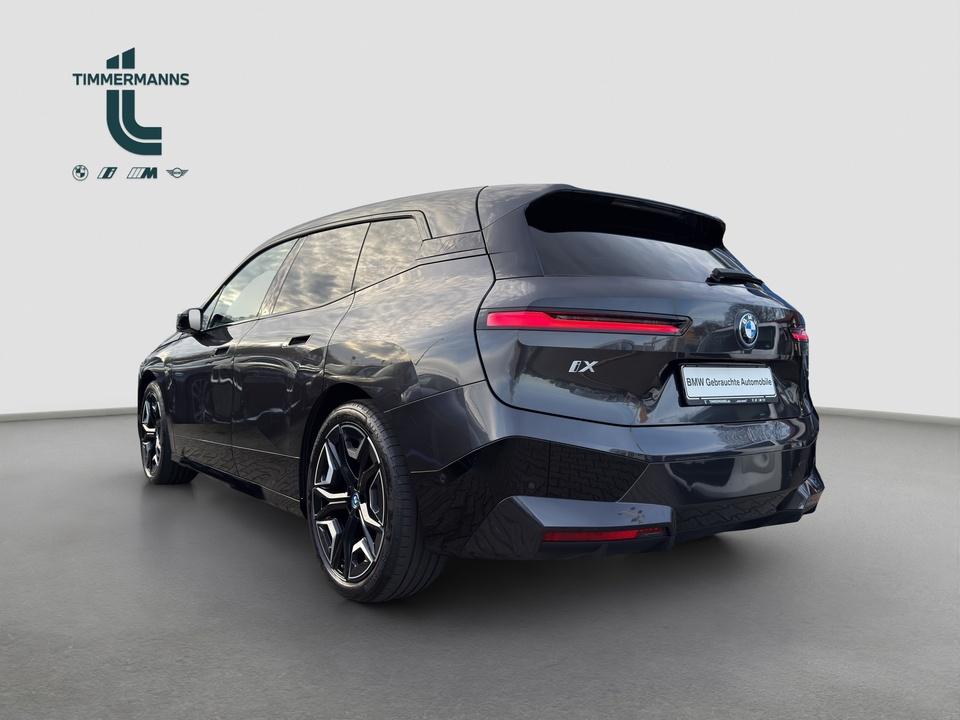 BMW iX 2022