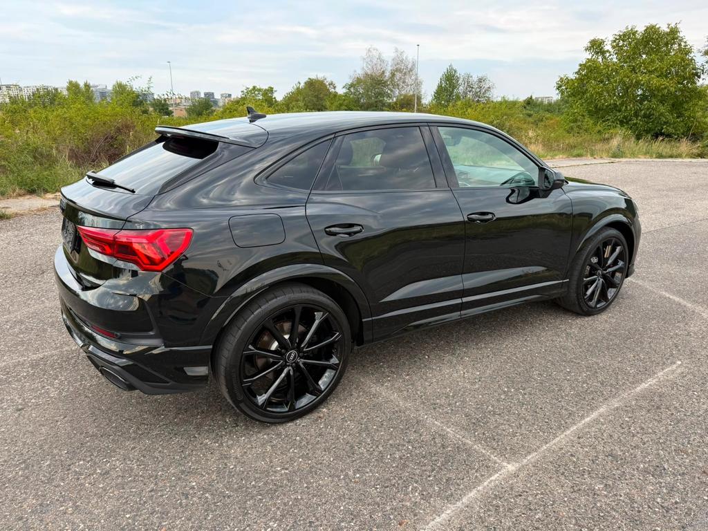 Audi RSQ3 2021