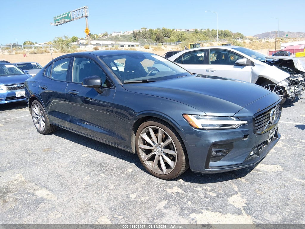 Volvo S60 2021