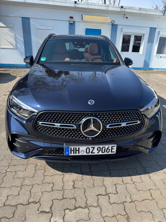 Mercedes-Benz GLC 300 2023