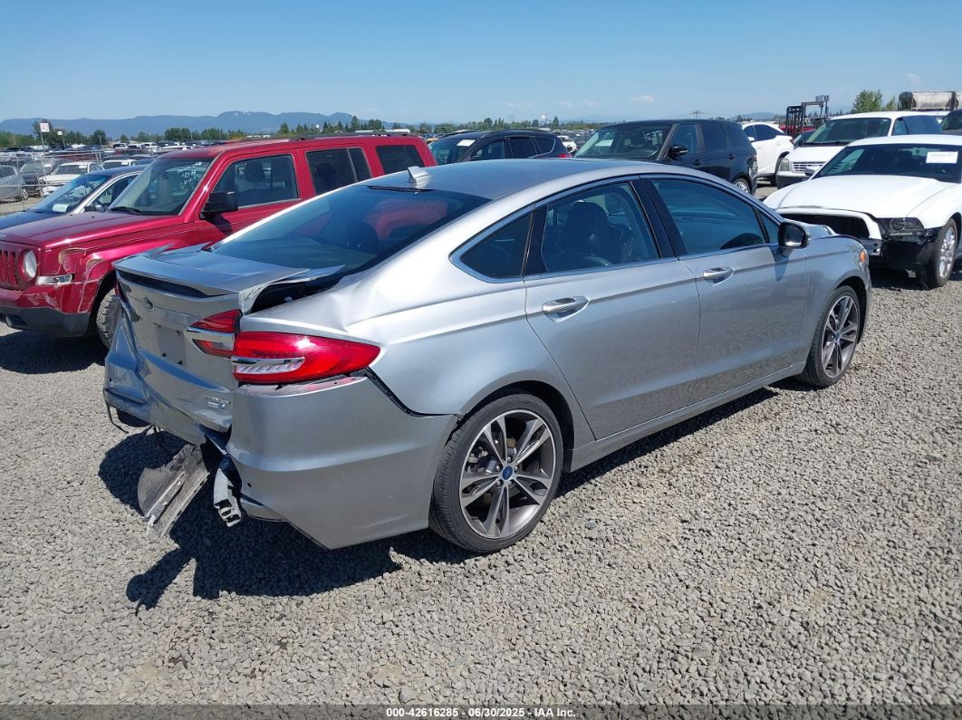 Ford Fusion 2020