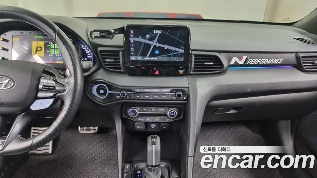 Hyundai Veloster 2020