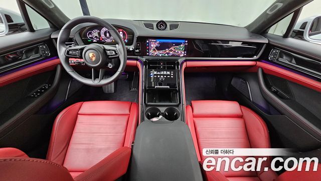 Porsche Panamera 2025