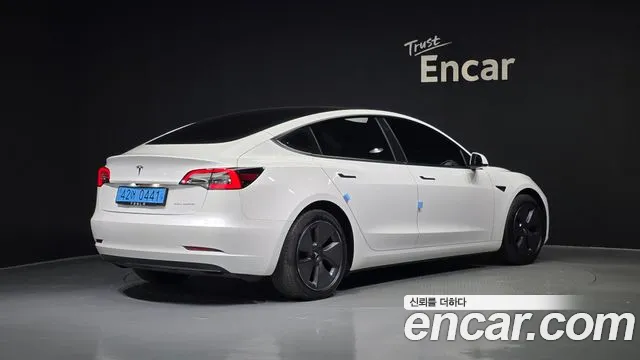 Tesla Model 3 2021