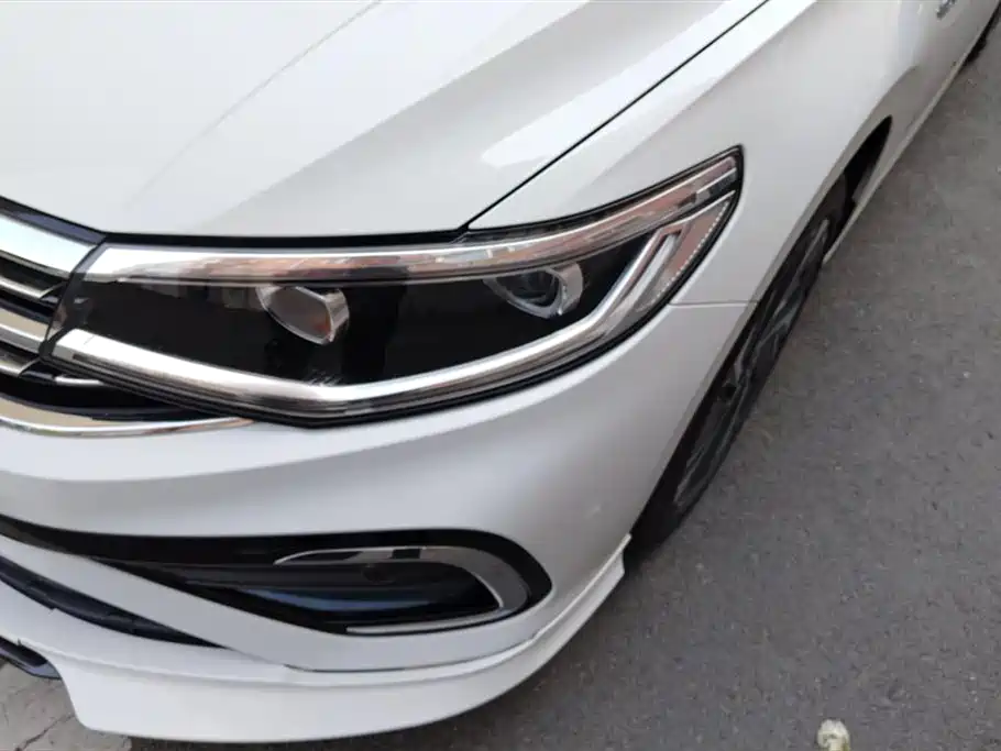 Volkswagen Bora 2023