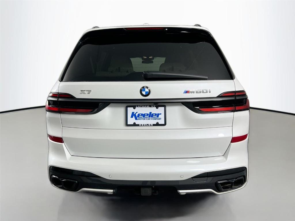 BMW X7 2024