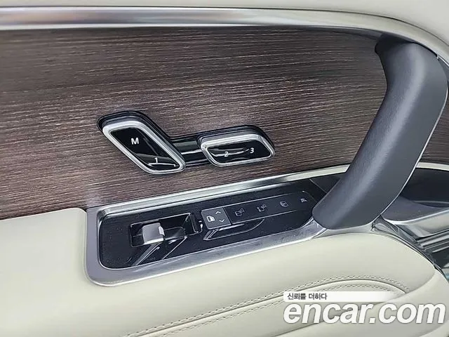Land Rover Range Rover 2023