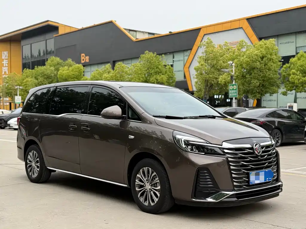 Buick GL8 2024
