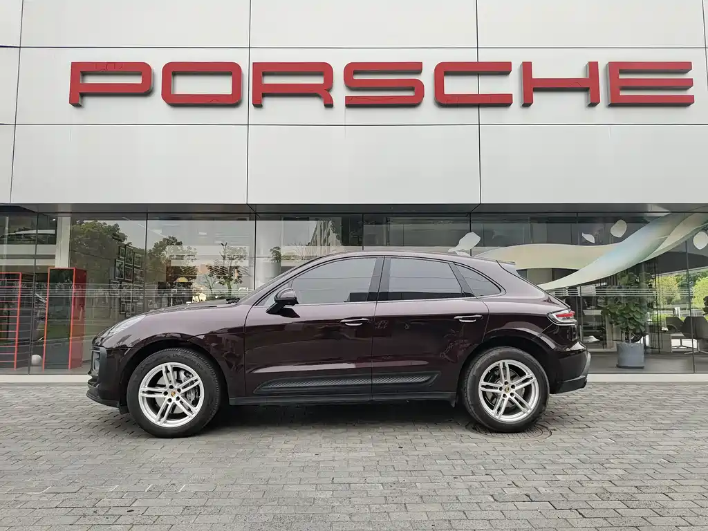 Porsche Macan 2024