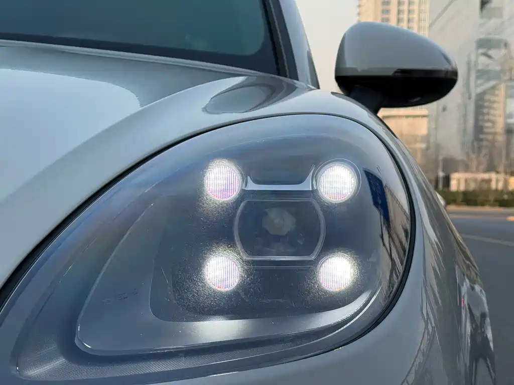 Porsche Macan 2020