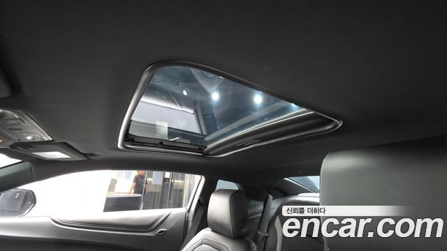 Chevrolet Camaro 2021