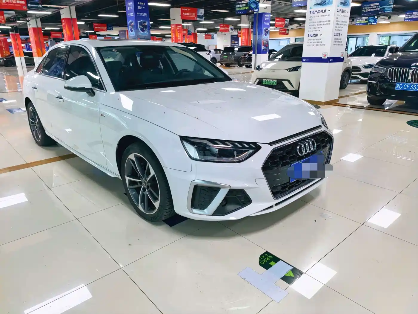 Audi A4 2023