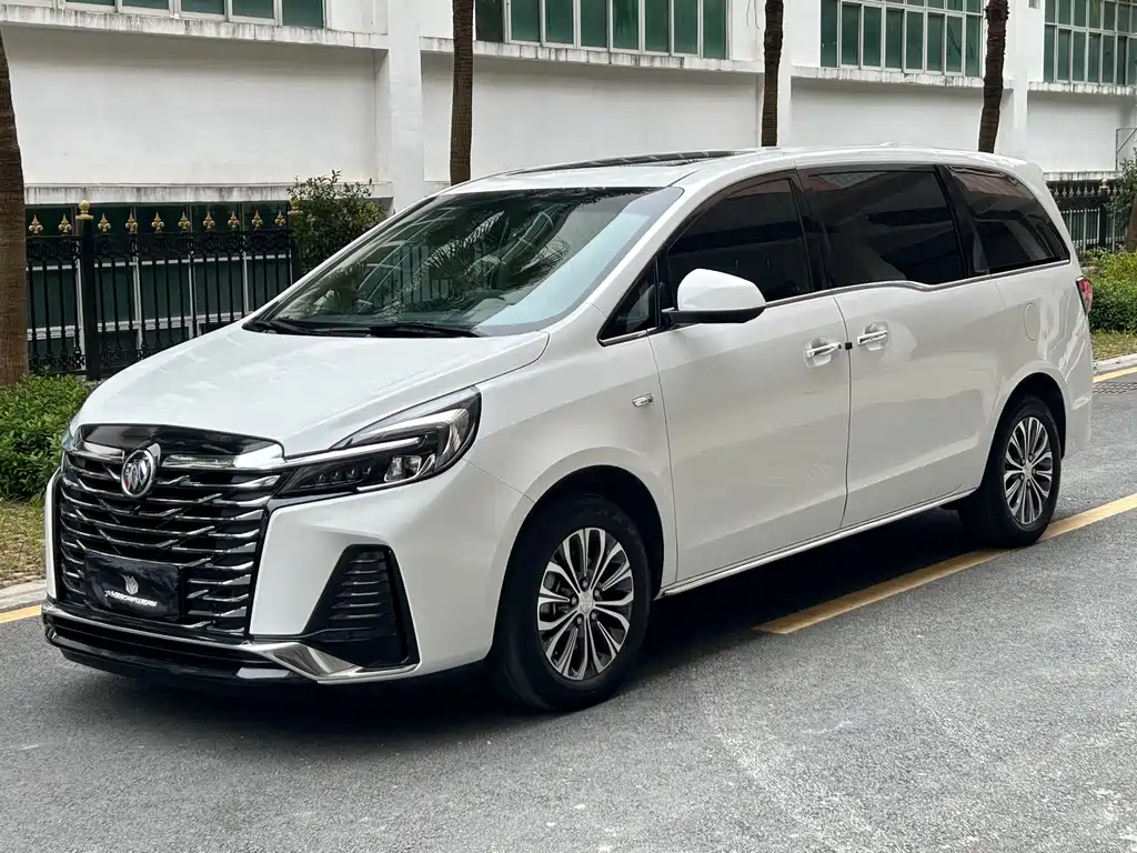 Buick GL8 2023