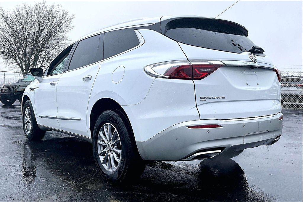 Buick Enclave 2023