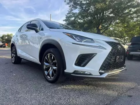 Lexus NX 2021