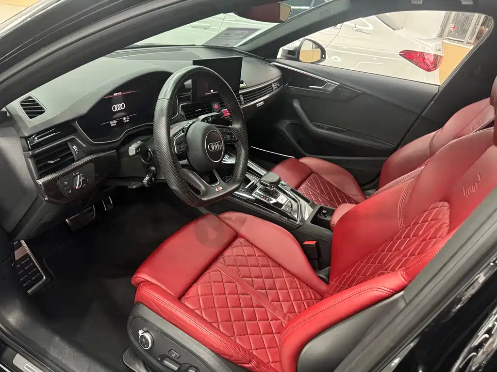 Audi S4 2021