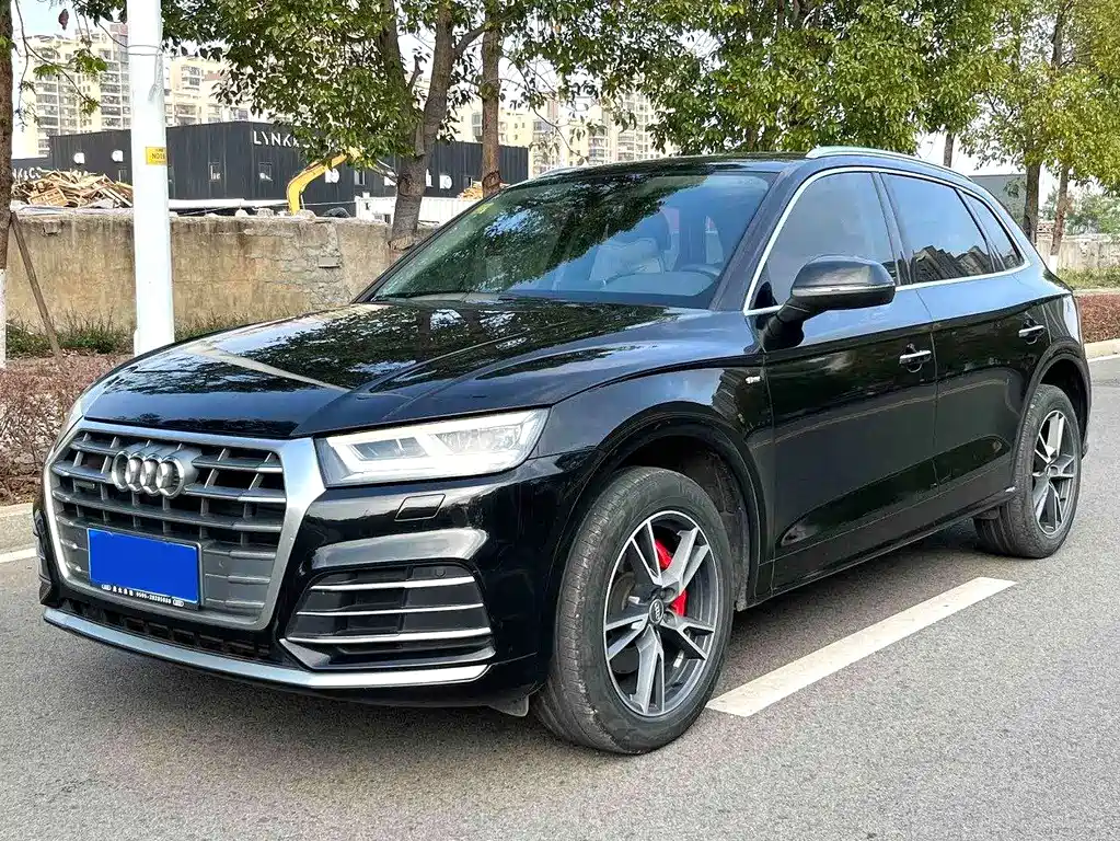 Audi Q5 2021