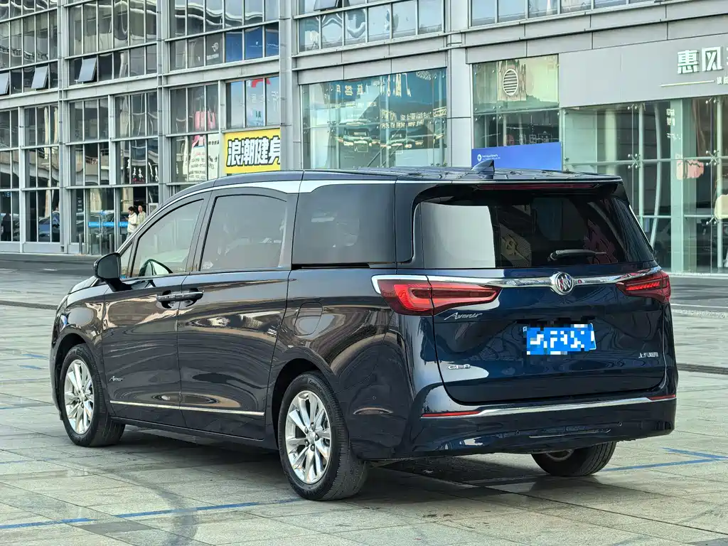 Buick GL8 2020