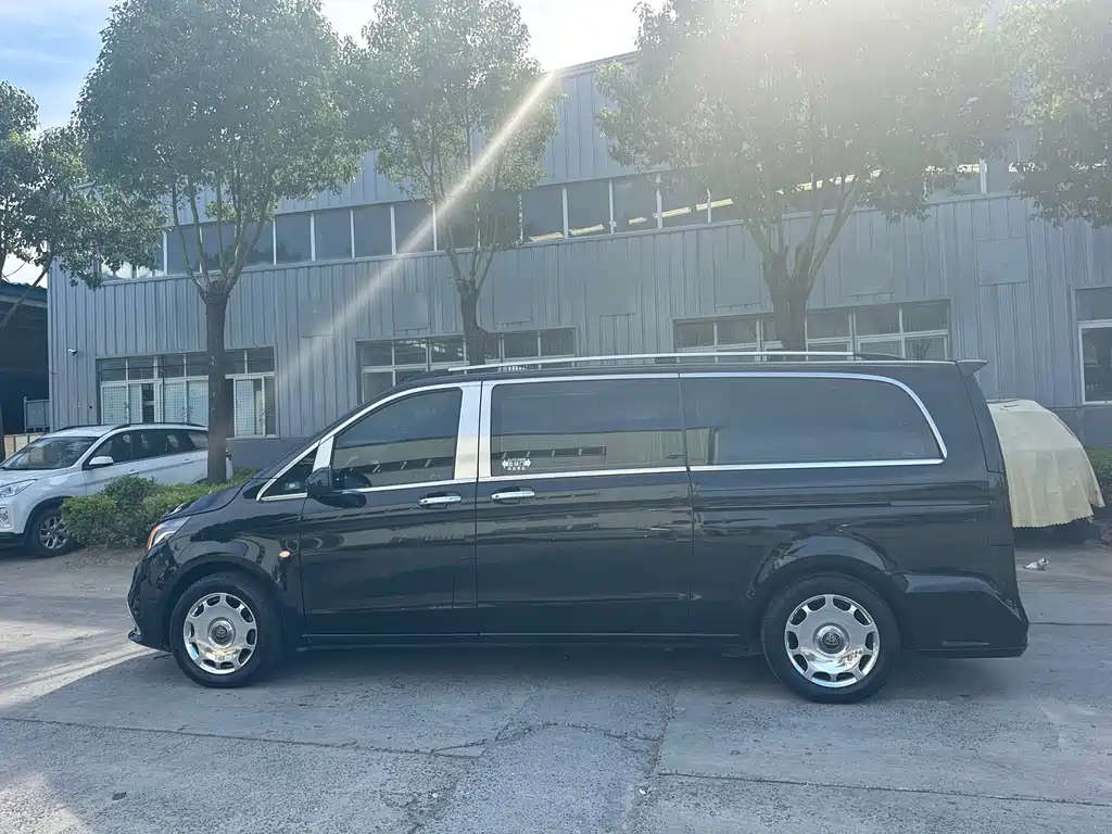 Mercedes-Benz Vito 2021