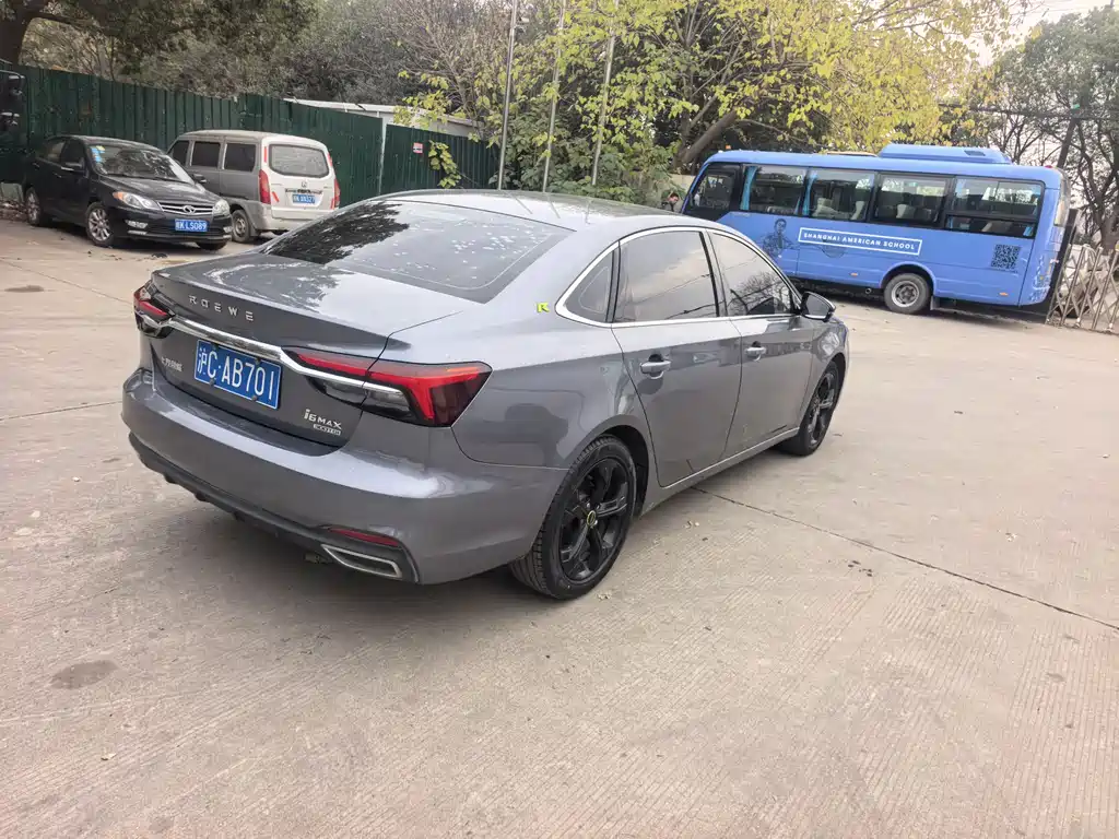 Roewe i6 Max 2021