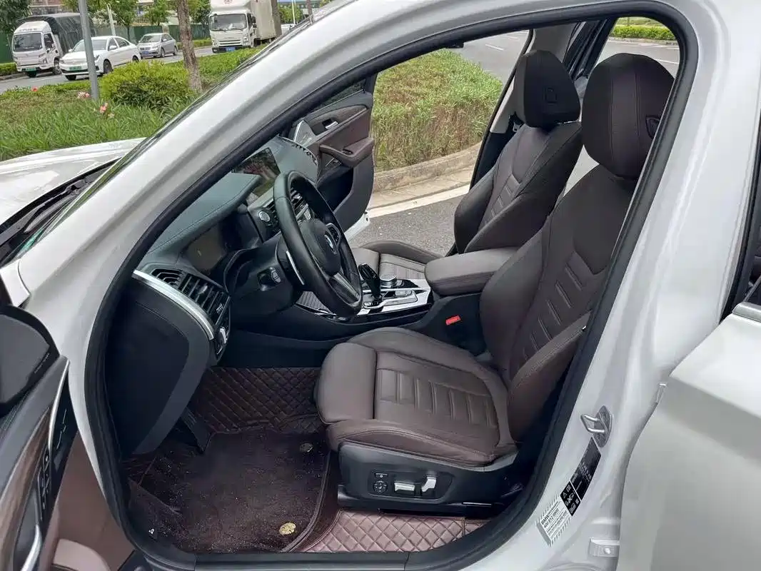 BMW X3 2021