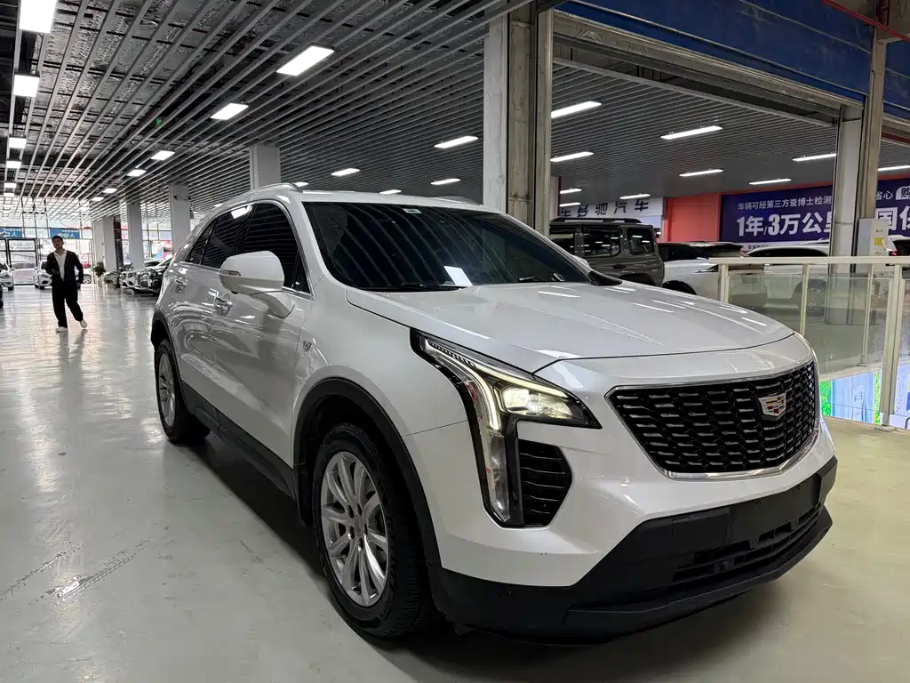 Cadillac XT4 2021