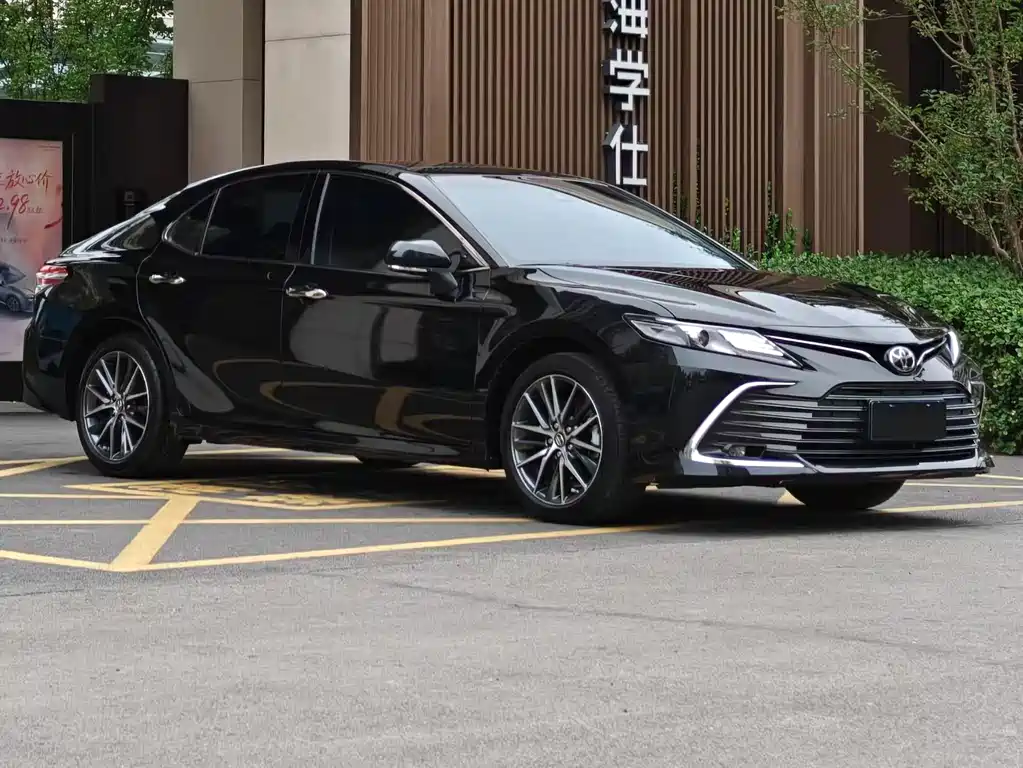 Toyota Camry 2023