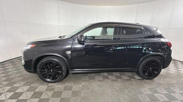Mitsubishi Outlander Sport 2024