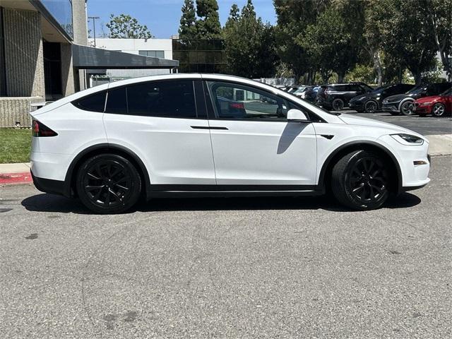 Tesla Model X 2022