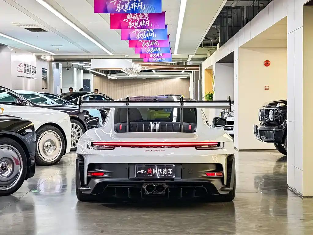 Porsche 911 2024