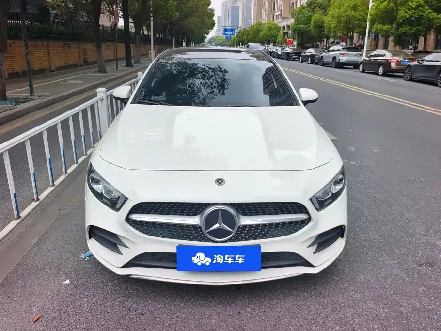Mercedes-Benz A-Класс 2022