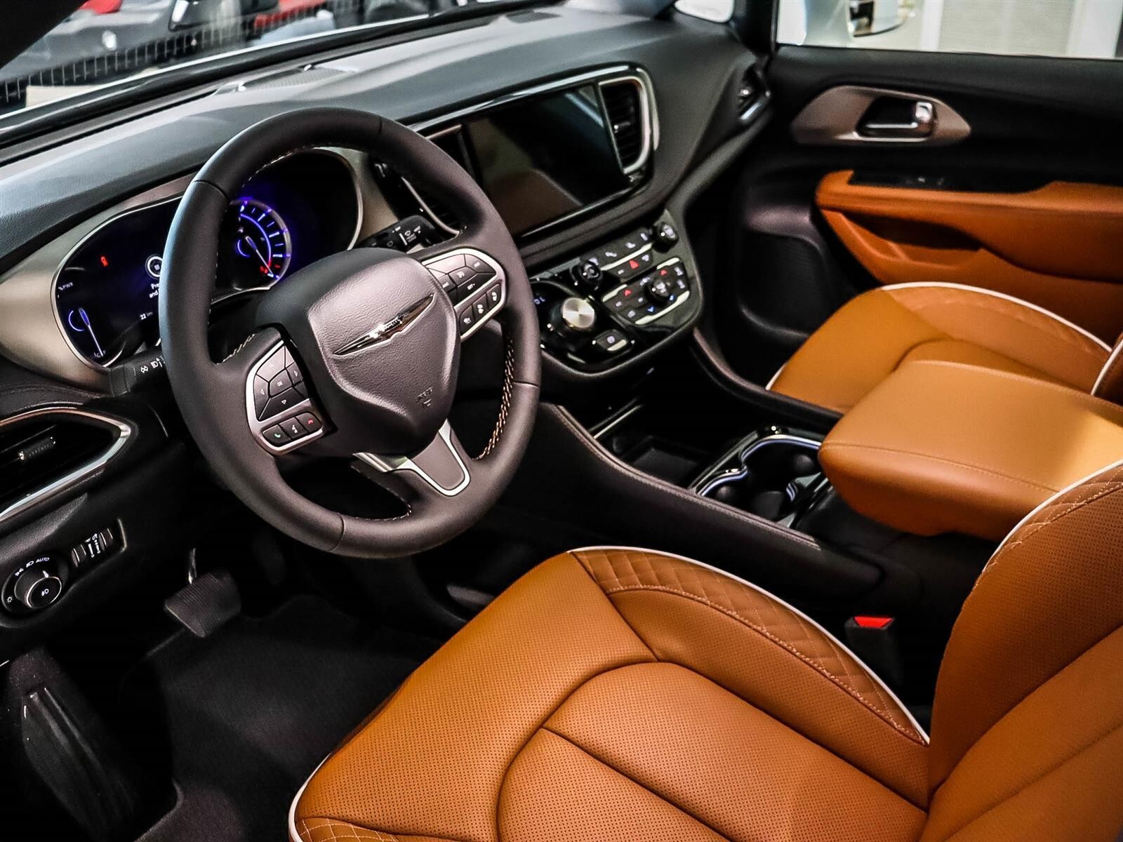 Chrysler Pacifica 2024