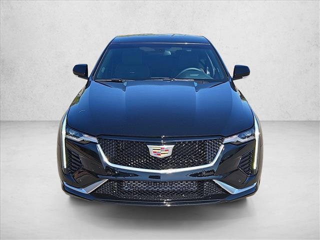 Cadillac CT4 2026