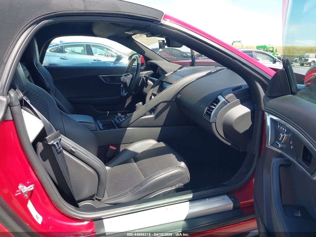Jaguar F-Type 2021